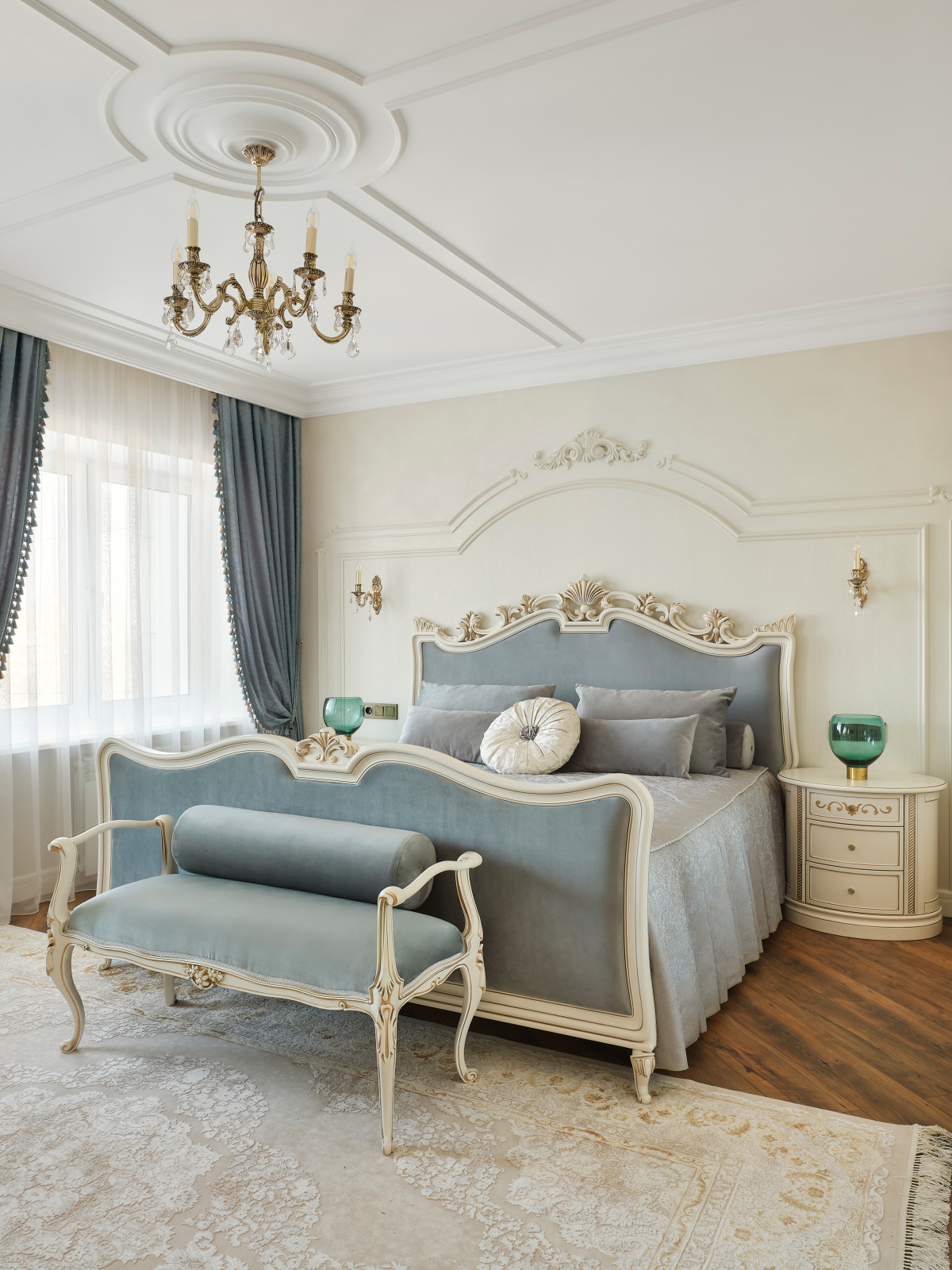 Квартира на ул. Мельникайте 173 м2