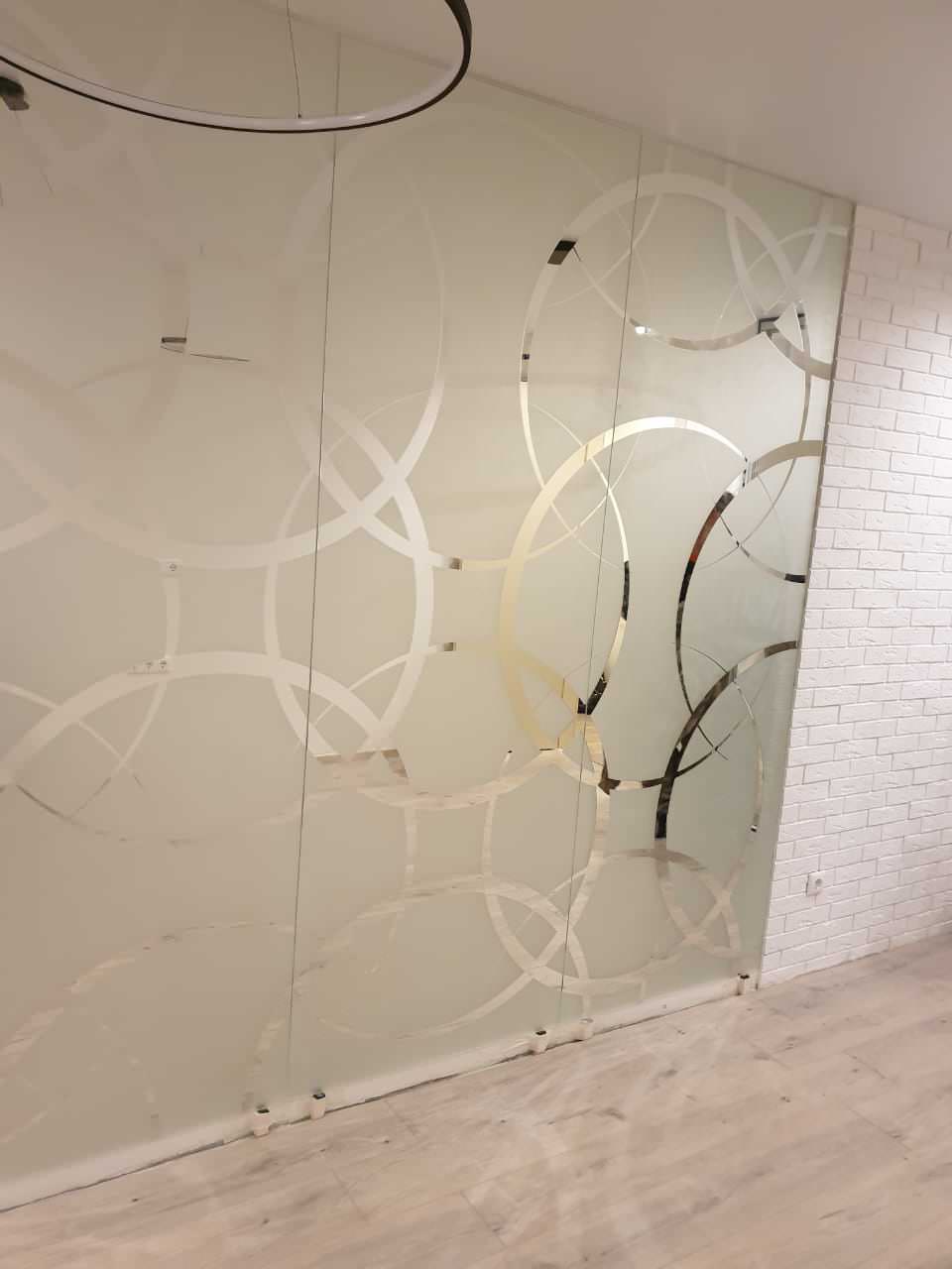 Зеркальное панно