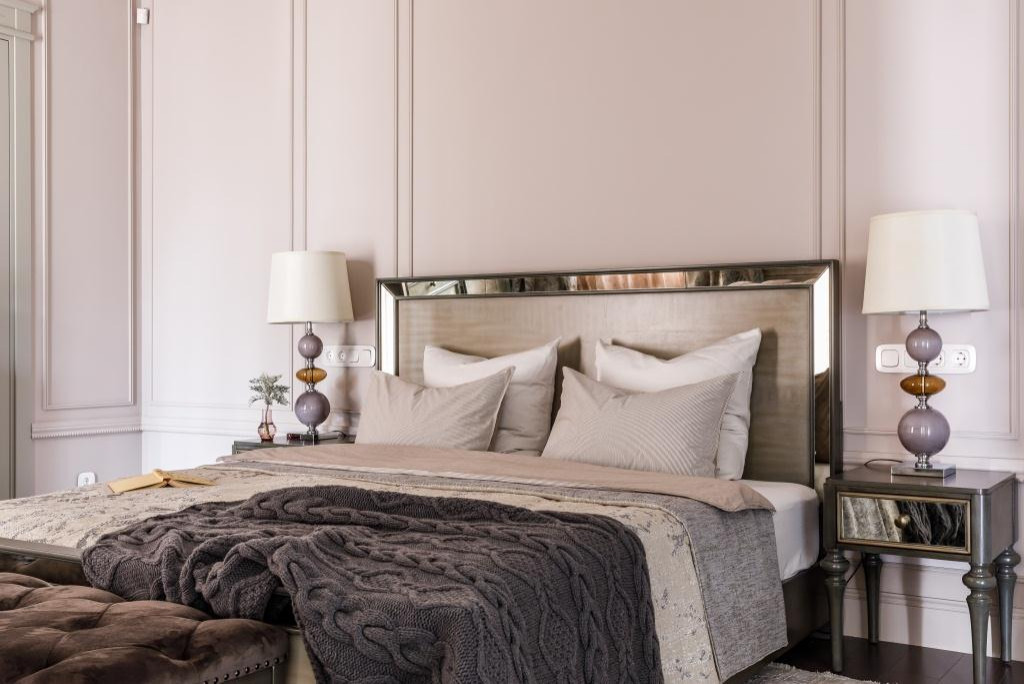 Гипсовая лепнина Аврора (Краснодар) в частном доме. Дизайнер Галина Довлатян