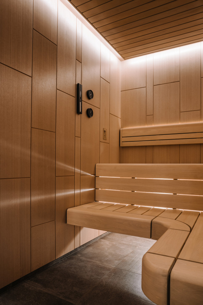 Линейное освещение в парной.