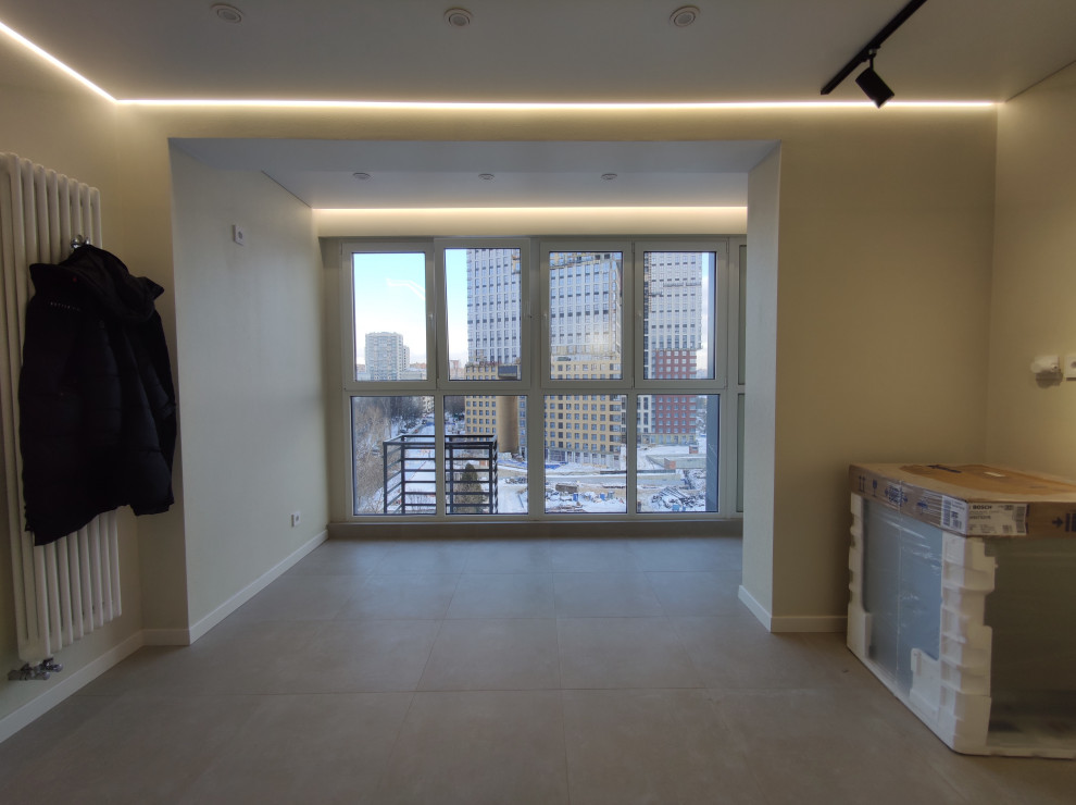 Кухня с окнами пол