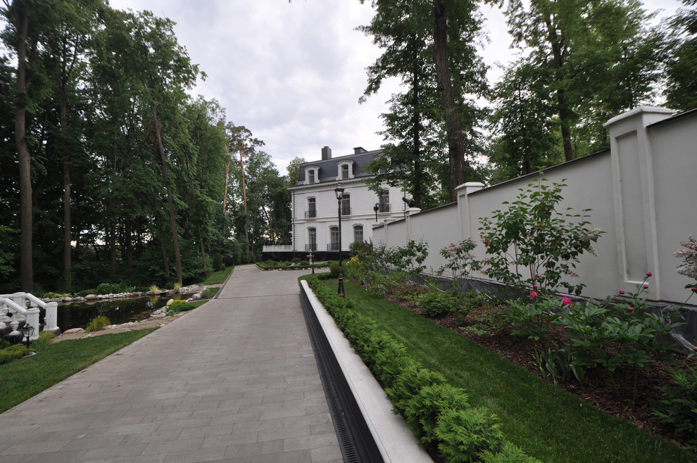 Обложка проекта: Кинозал в Петрово-Дальнее