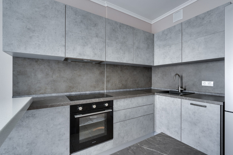 Кухонный гарнитур в ЖК «Эталон-Сити»