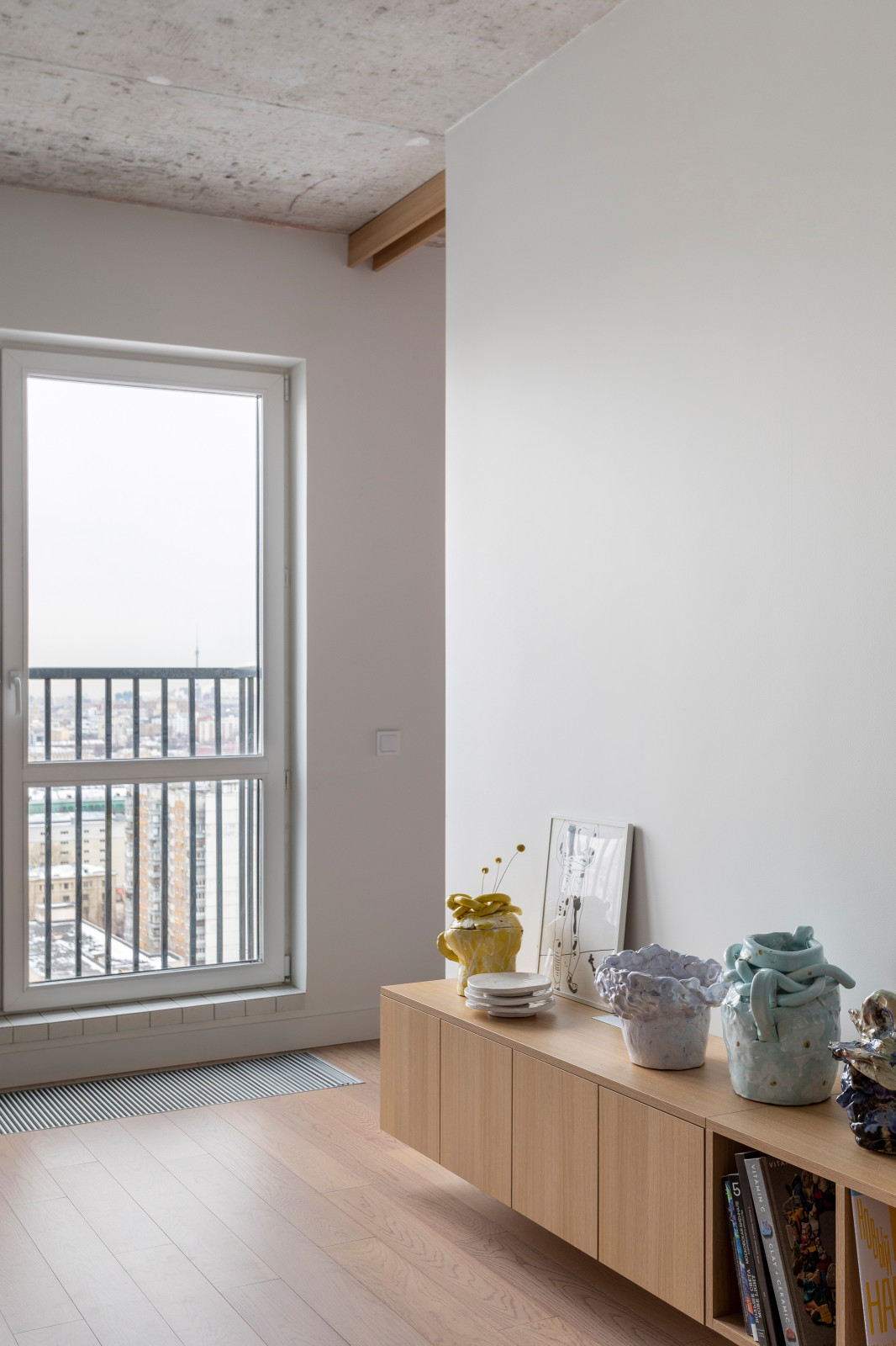 Квартира для художницы и диджея