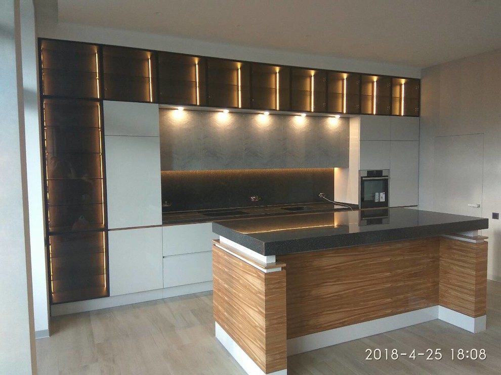 Квартира  в ЖК "Конно-спортивный клуб "