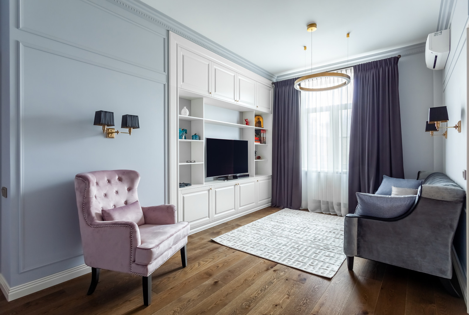 ТВ стенка, встроенная в нишу