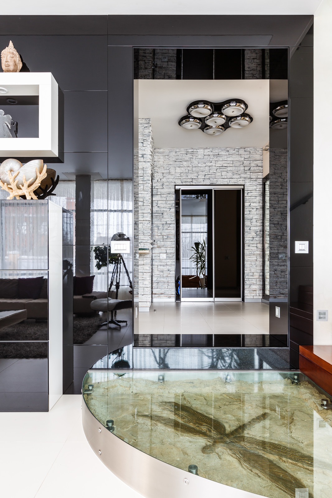 Современный частный дом