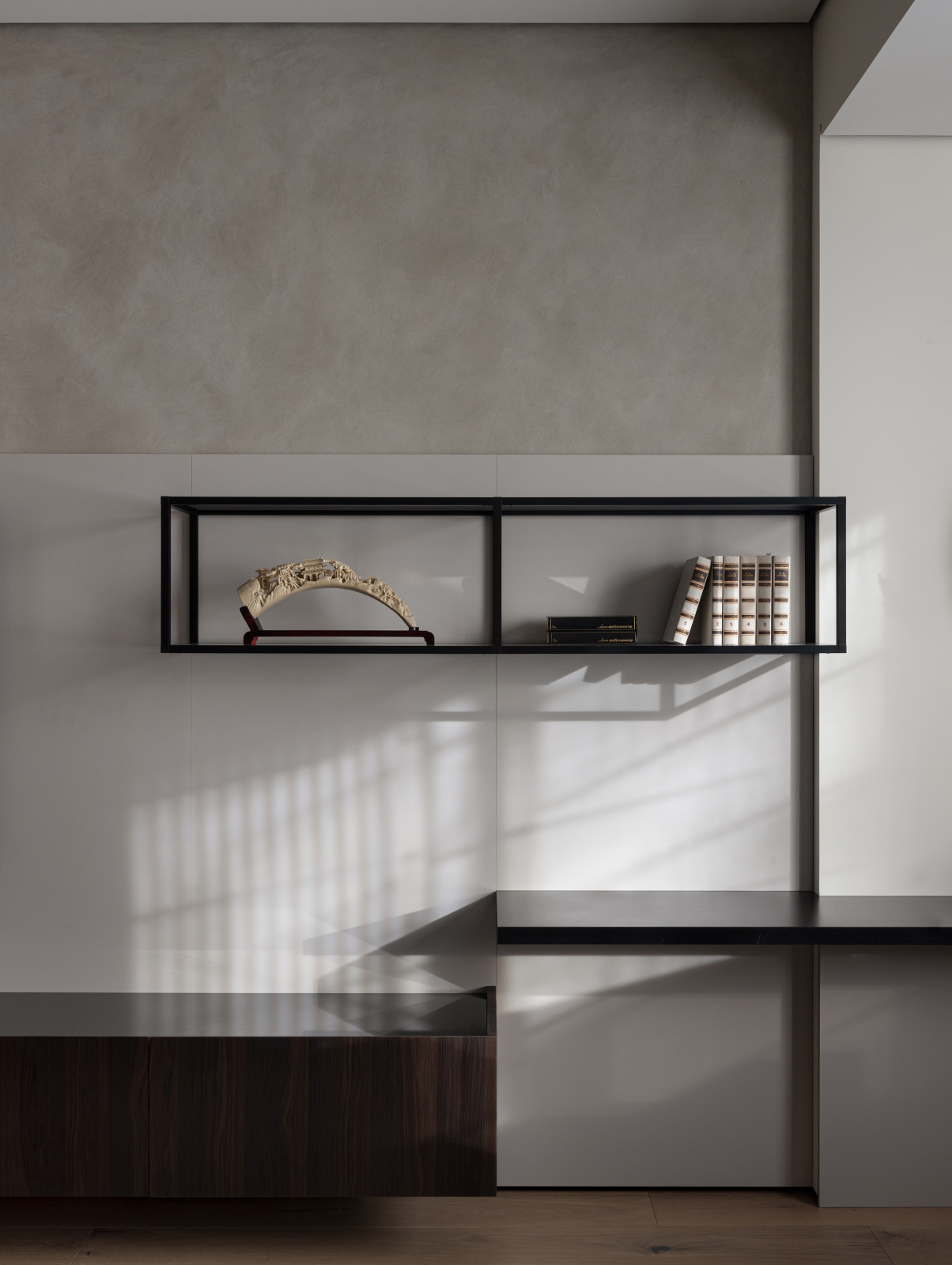 Искра Парк 595