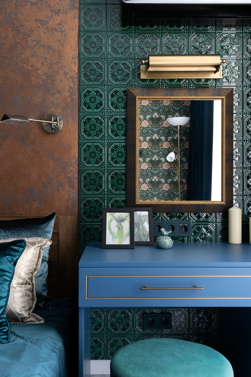 Обложка проекта: Яркое смешение стилей