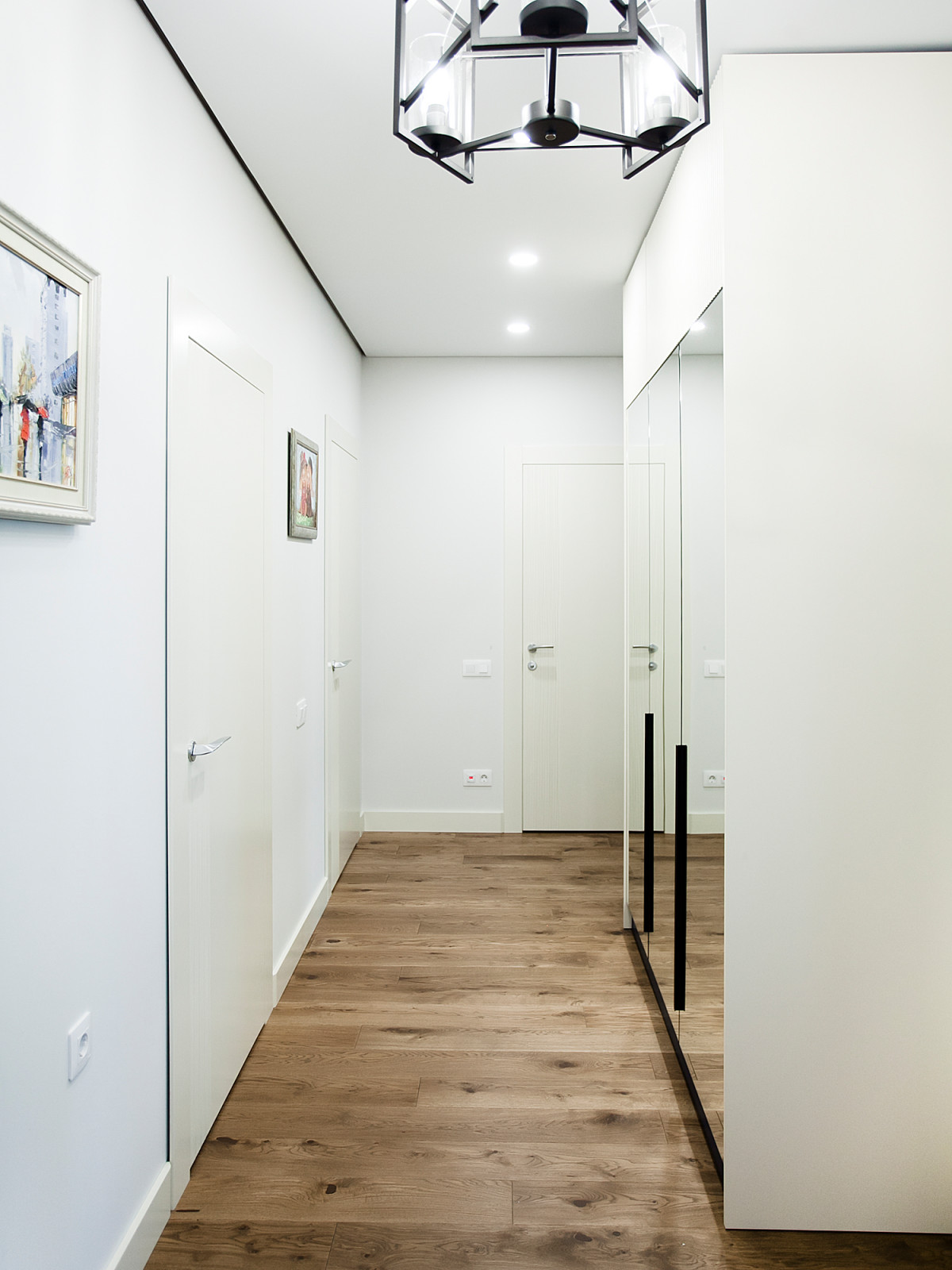 Обложка проекта: Элегантный современный