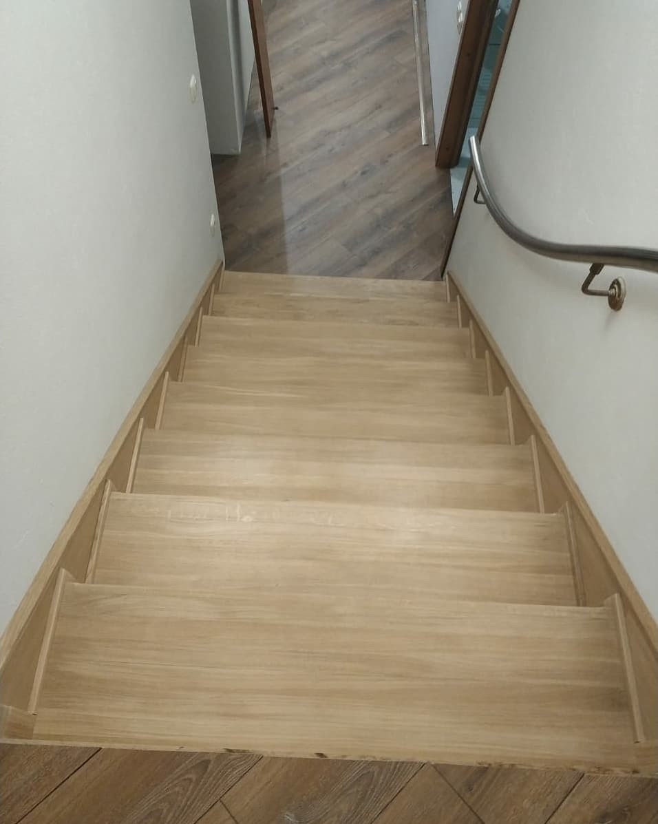 Обложка проекта: лестница