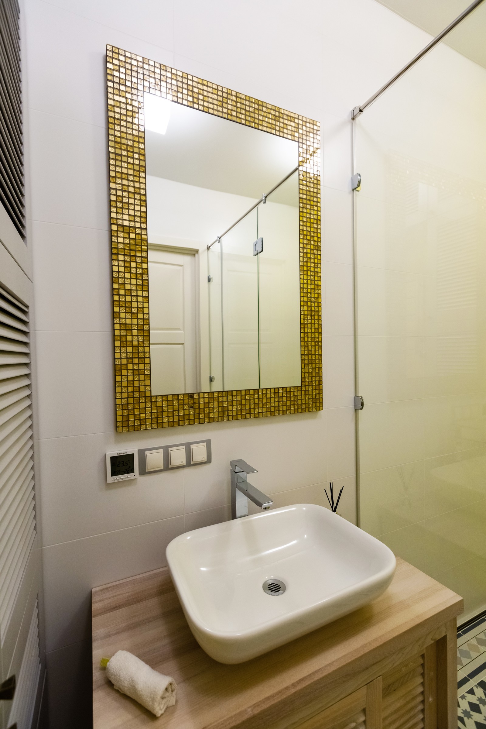 Столетова 7