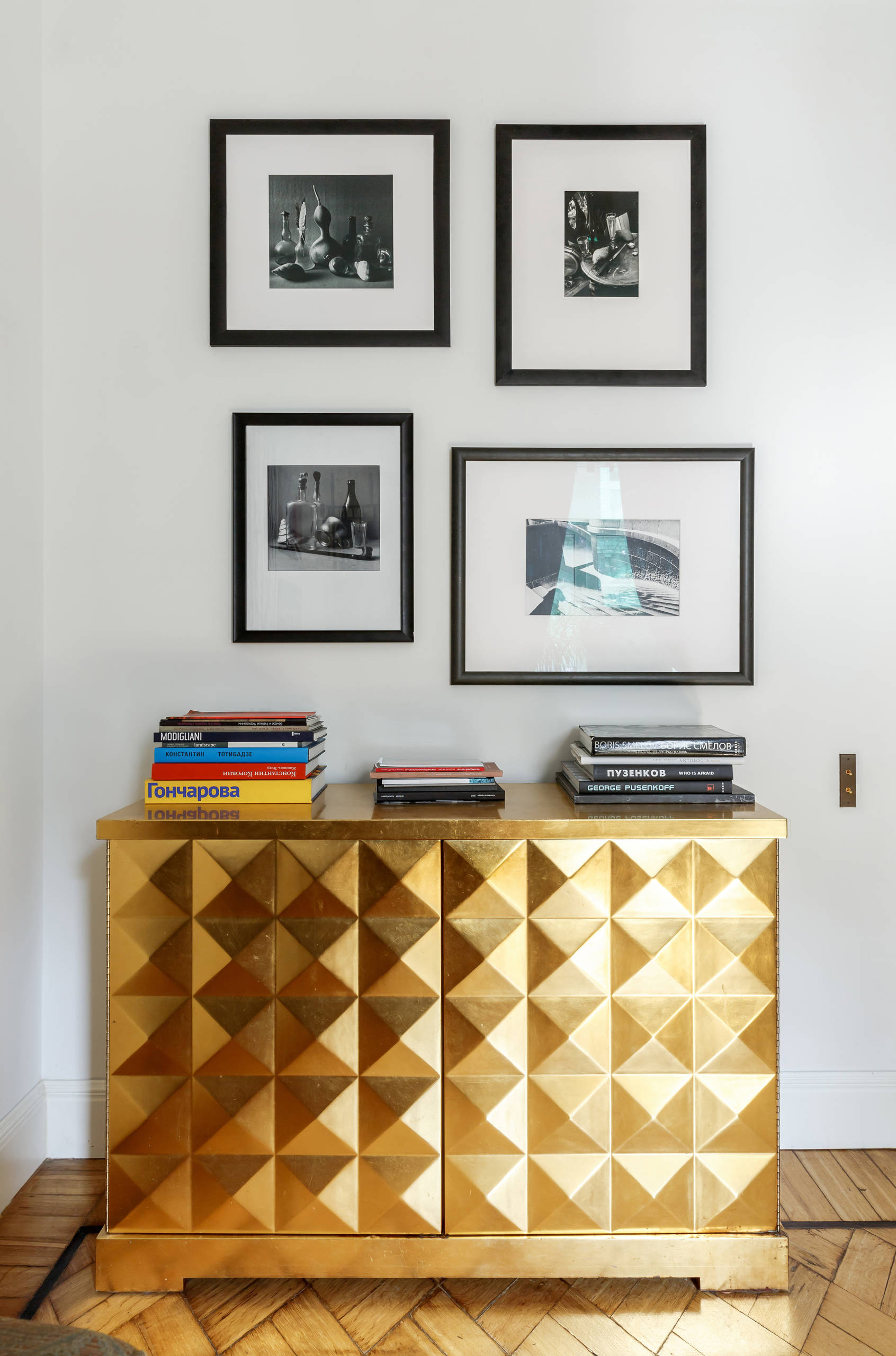 В гостях: Квартира на Патриарших, где всё восстановили