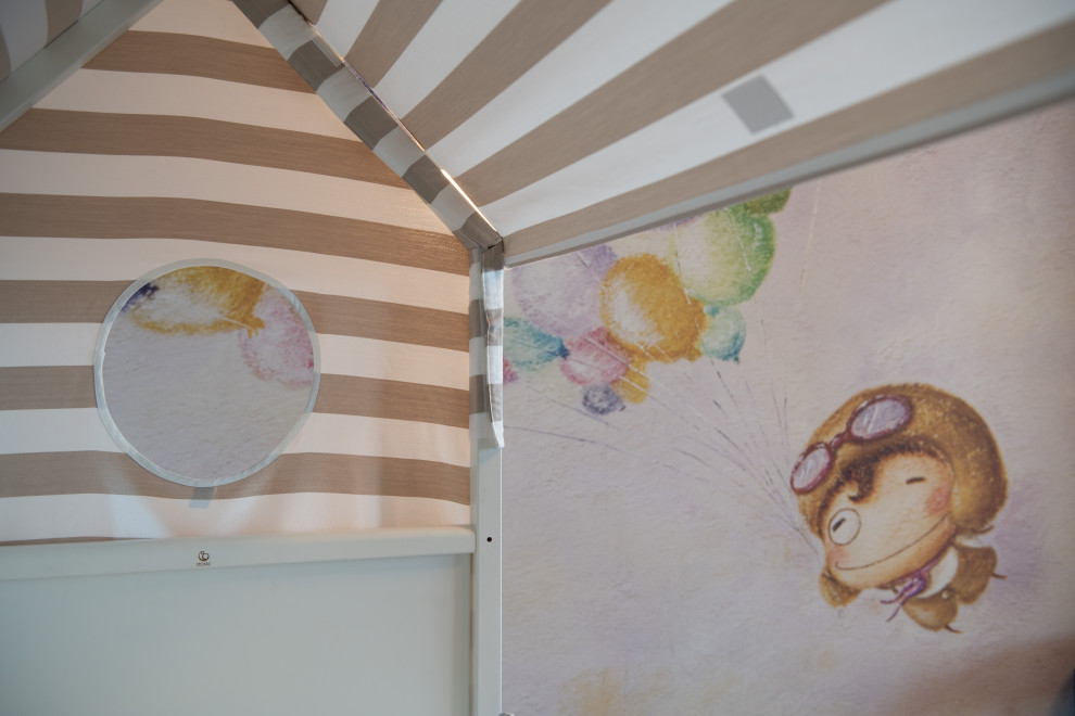 Интерьер апартамента в HPA, Паденге-Суль-Гарда, Италия