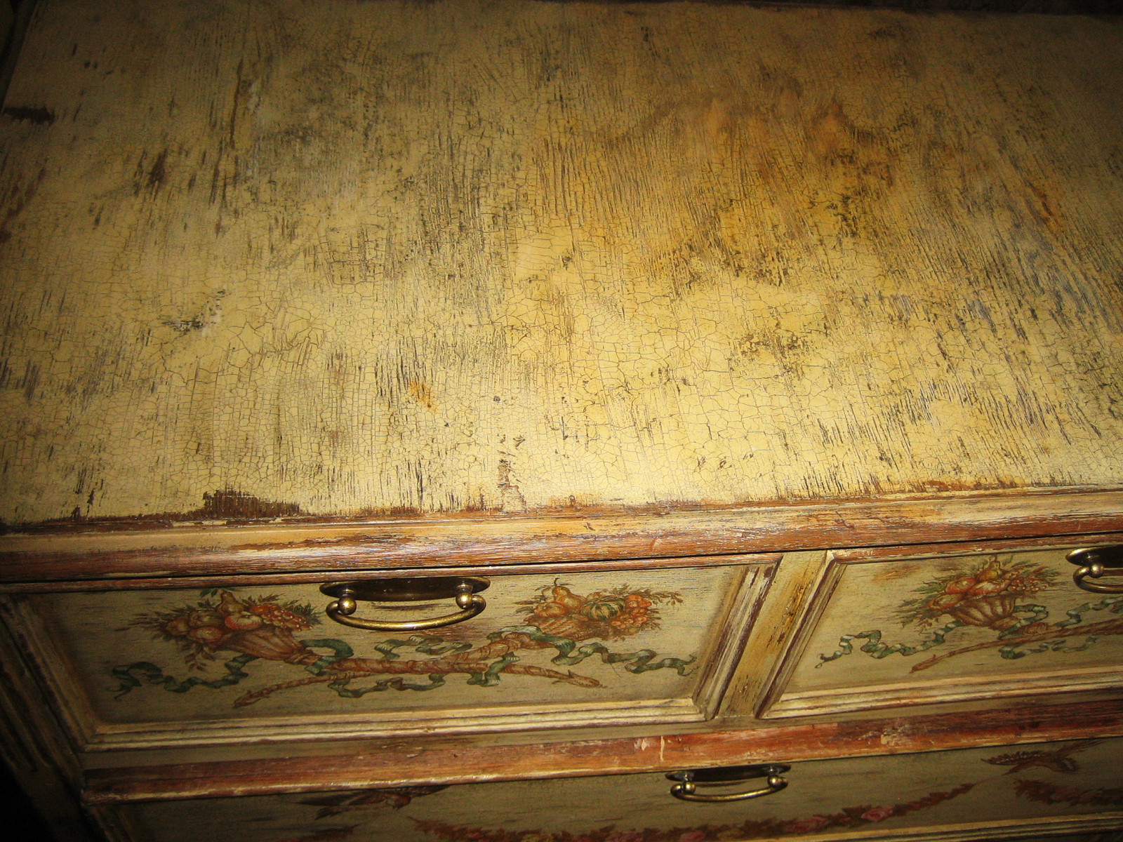 Роспись предметов интерьера