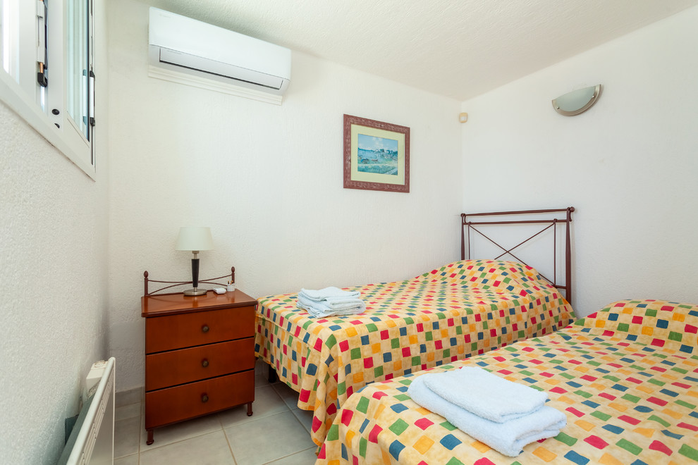 Cozy villa margo by the sea