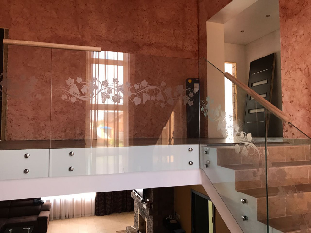 Стеклянное ограждение