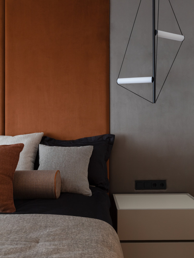 Искра Парк 595