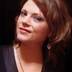 Юлия Зырянова