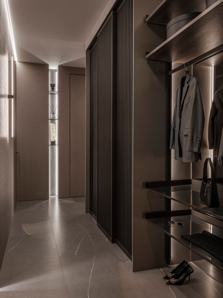 Кутузовский 12