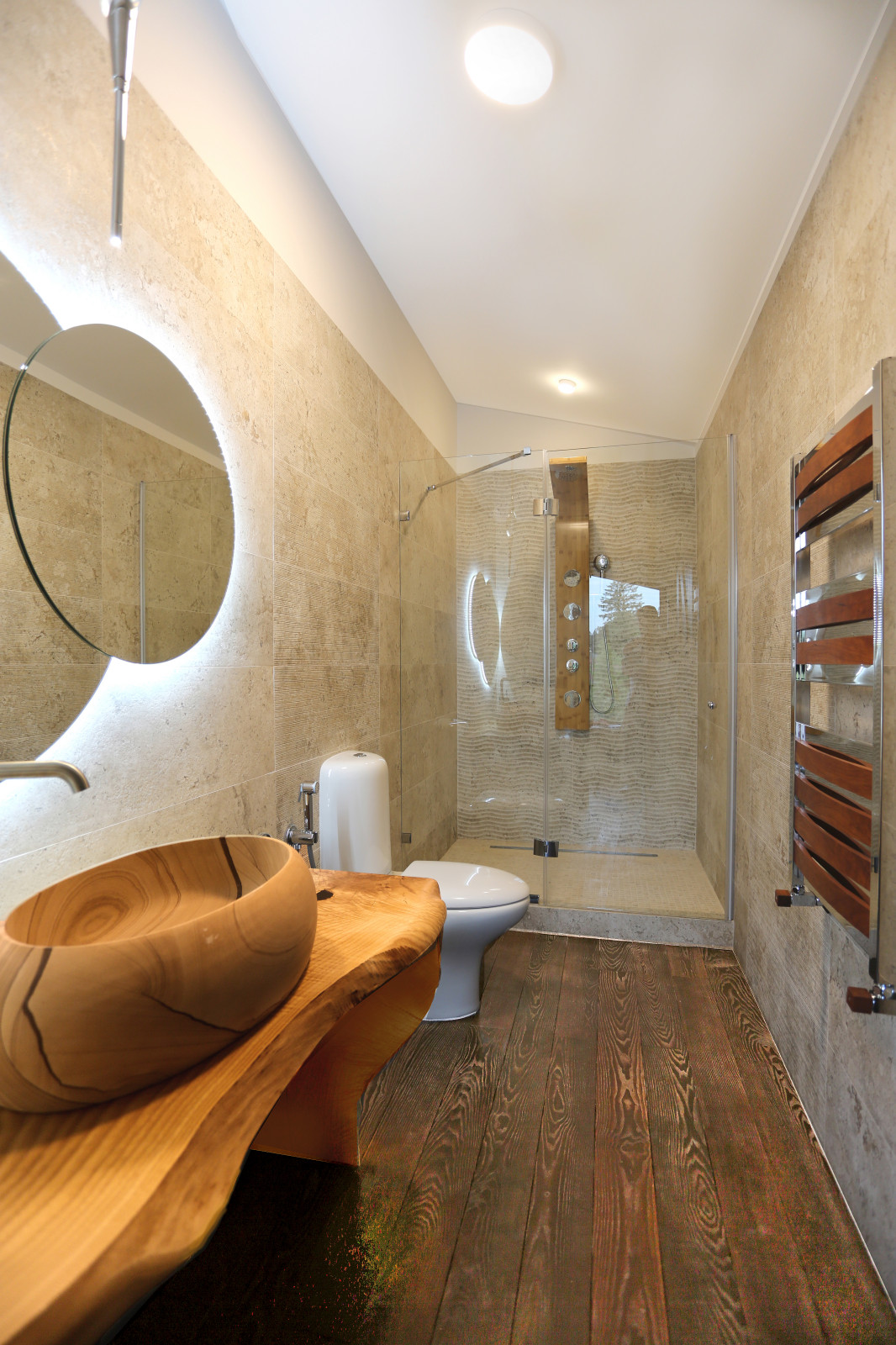 Обложка проекта: Душевая со столешницей из слэба