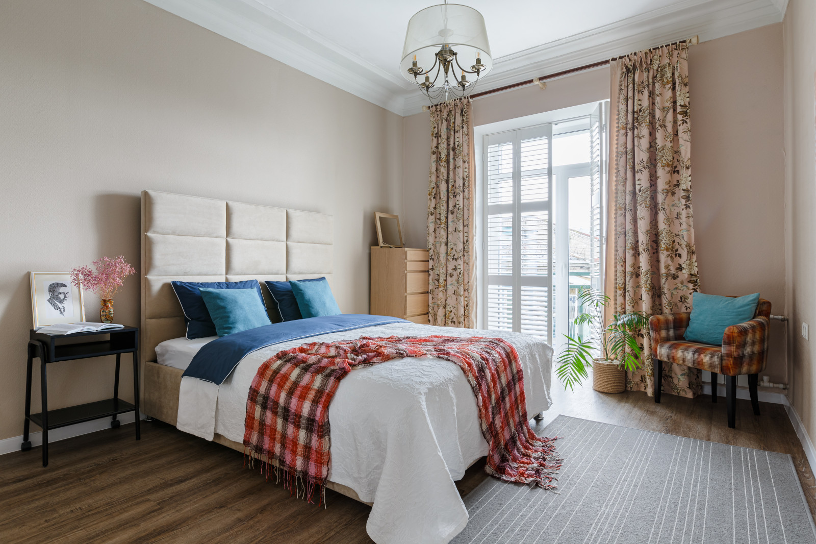 В гостях: Квартира в Казани, где встречают чак-чаком