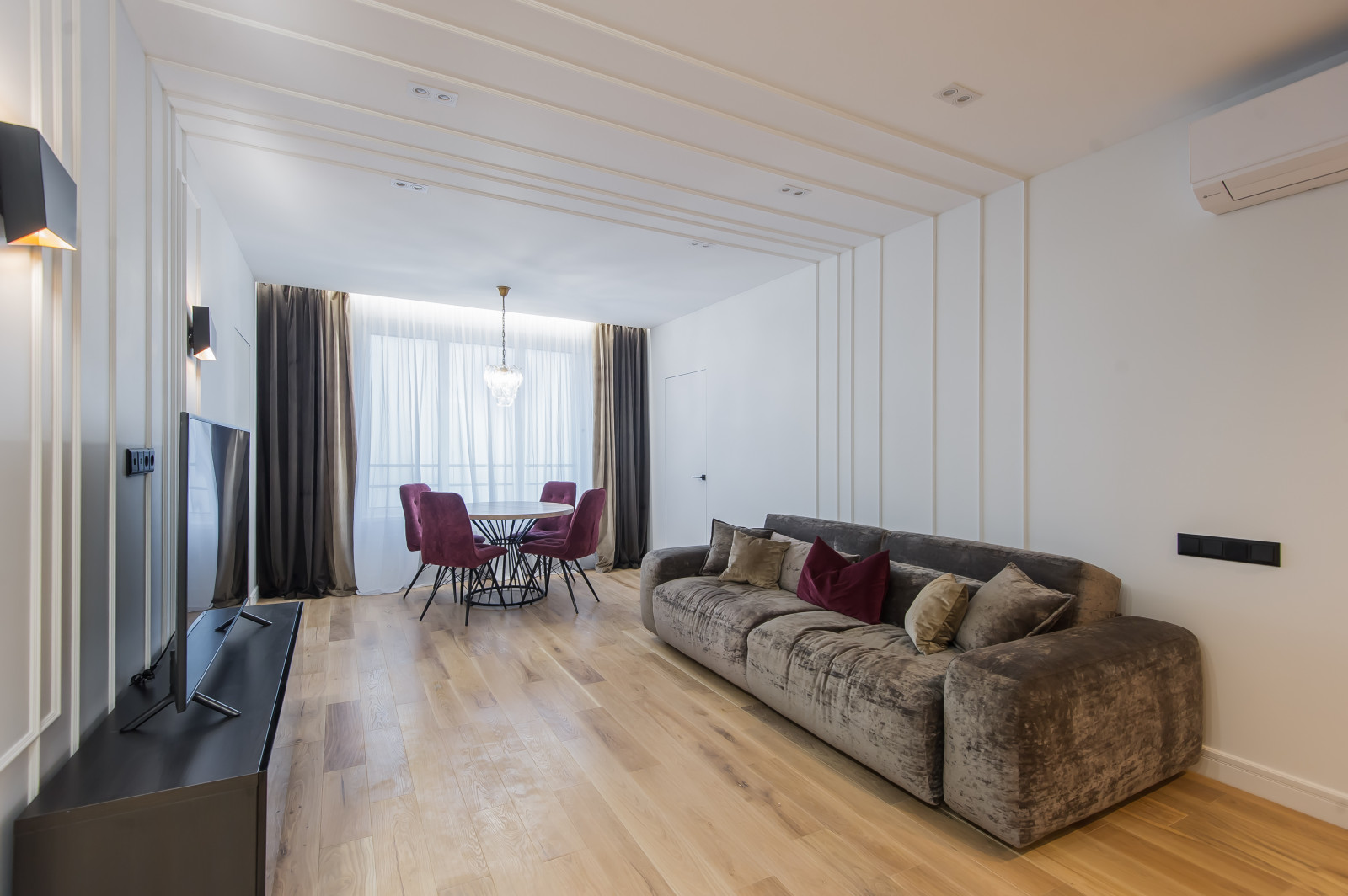 Квартира в современном стиле с зелёной спальней