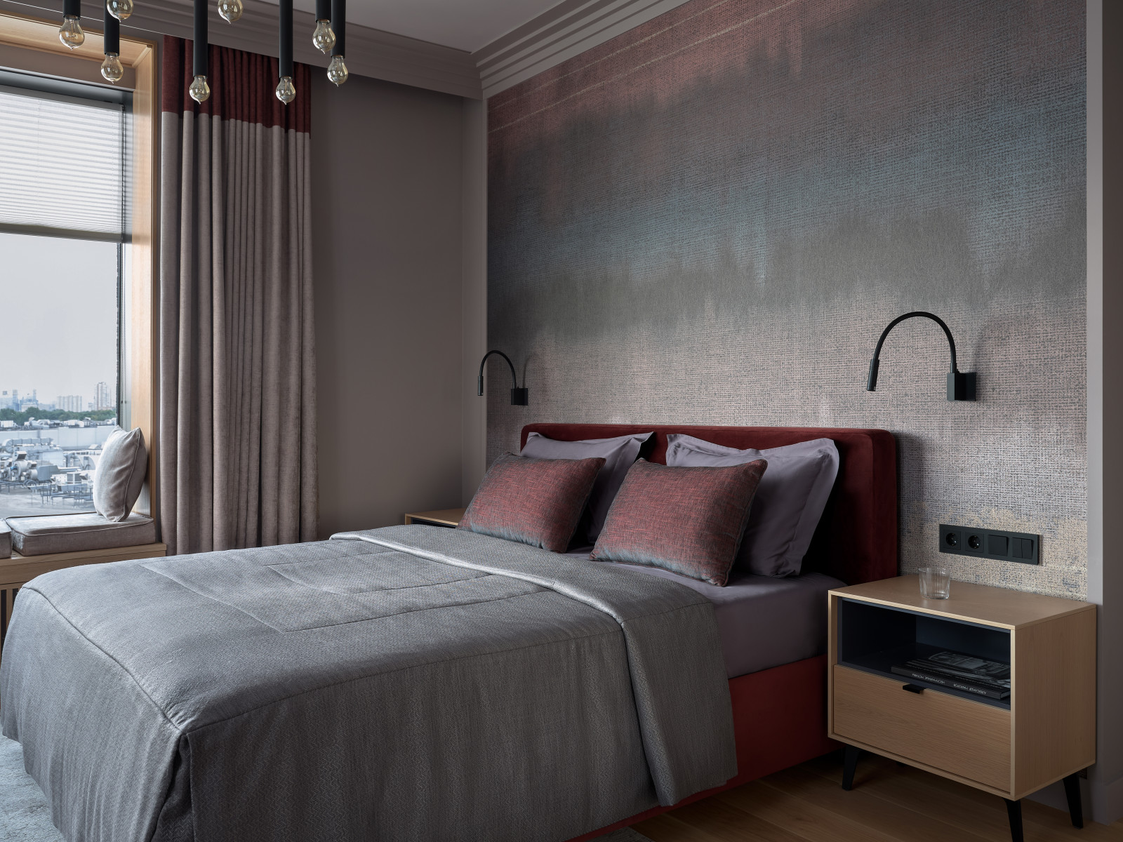 Современный интерьер с фиолетовыми акцентами