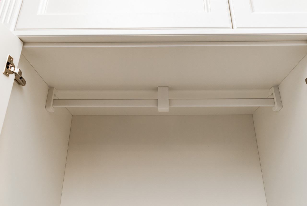 Шкаф в спальне