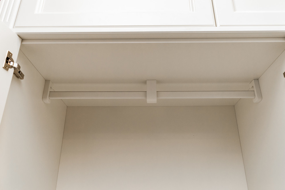 Обложка проекта: Шкаф в спальне