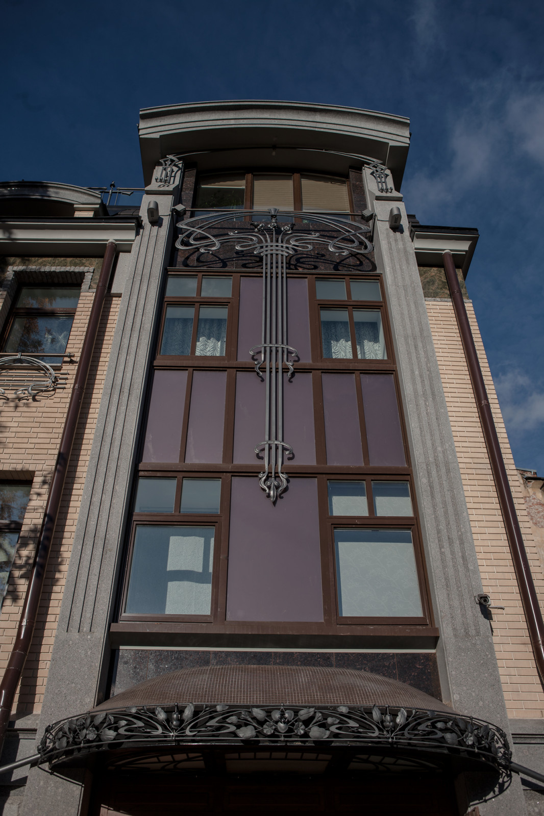 Реконструкция жилого дома на Крестовском острове .Петербург