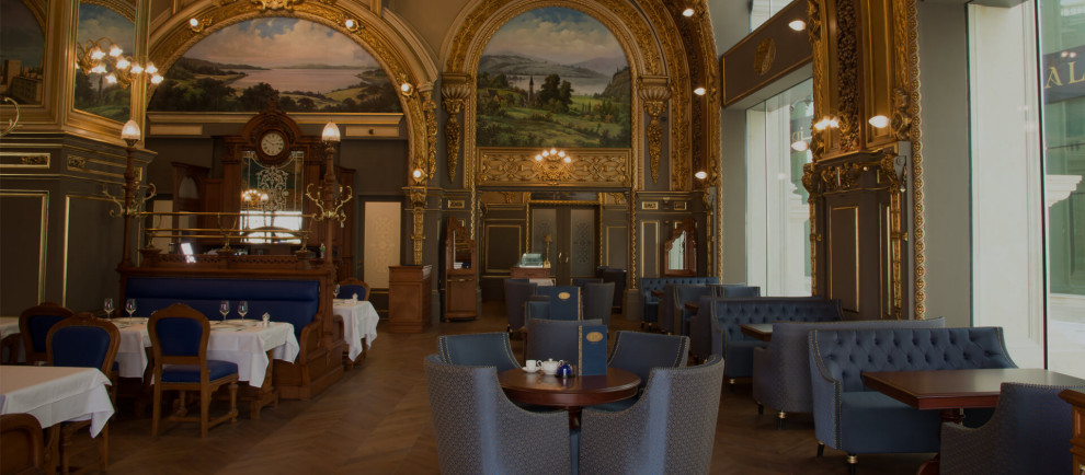 «Французская елка» Coswick во французском ресторане Le Train Bleu в Дохе