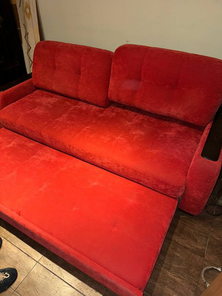 Обложка проекта: Обивка дивана мебельной мастерской Обивка Ру. Велюр 100 т. циклов. Срок 10 дней