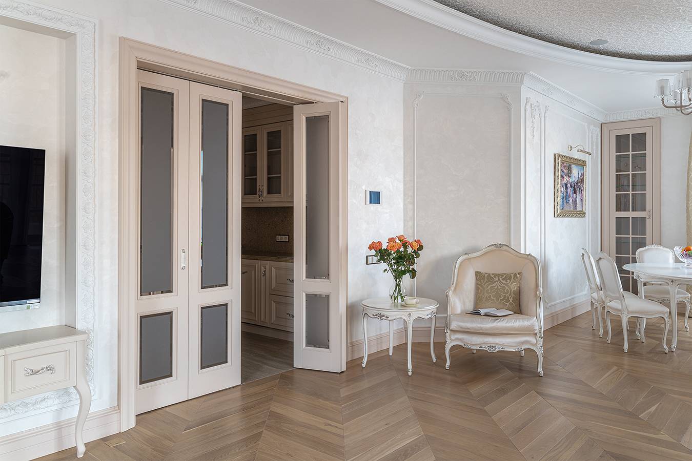 Мебель на заказ для светлой квартиры