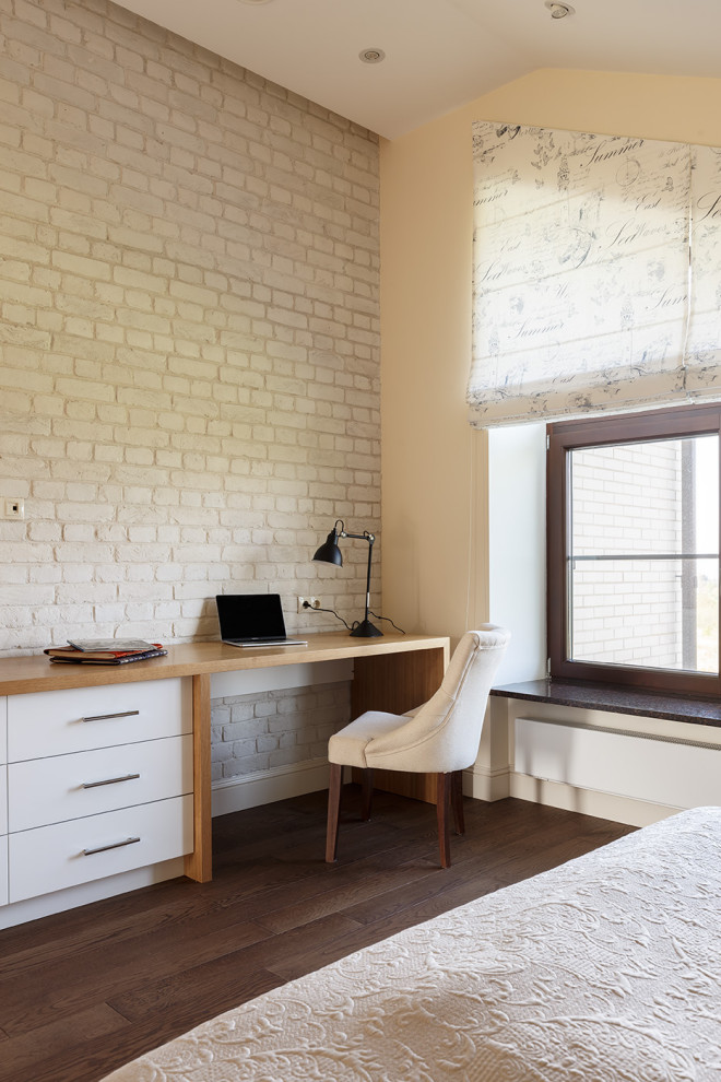 Дом на склоне