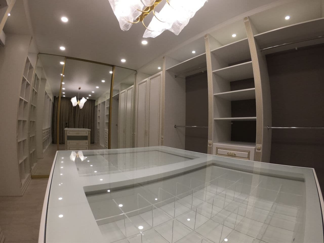 Обложка проекта: Гардеробная