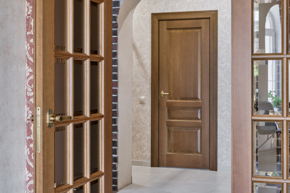 Модели Стимул и Премьер в отделке Ольха Орех