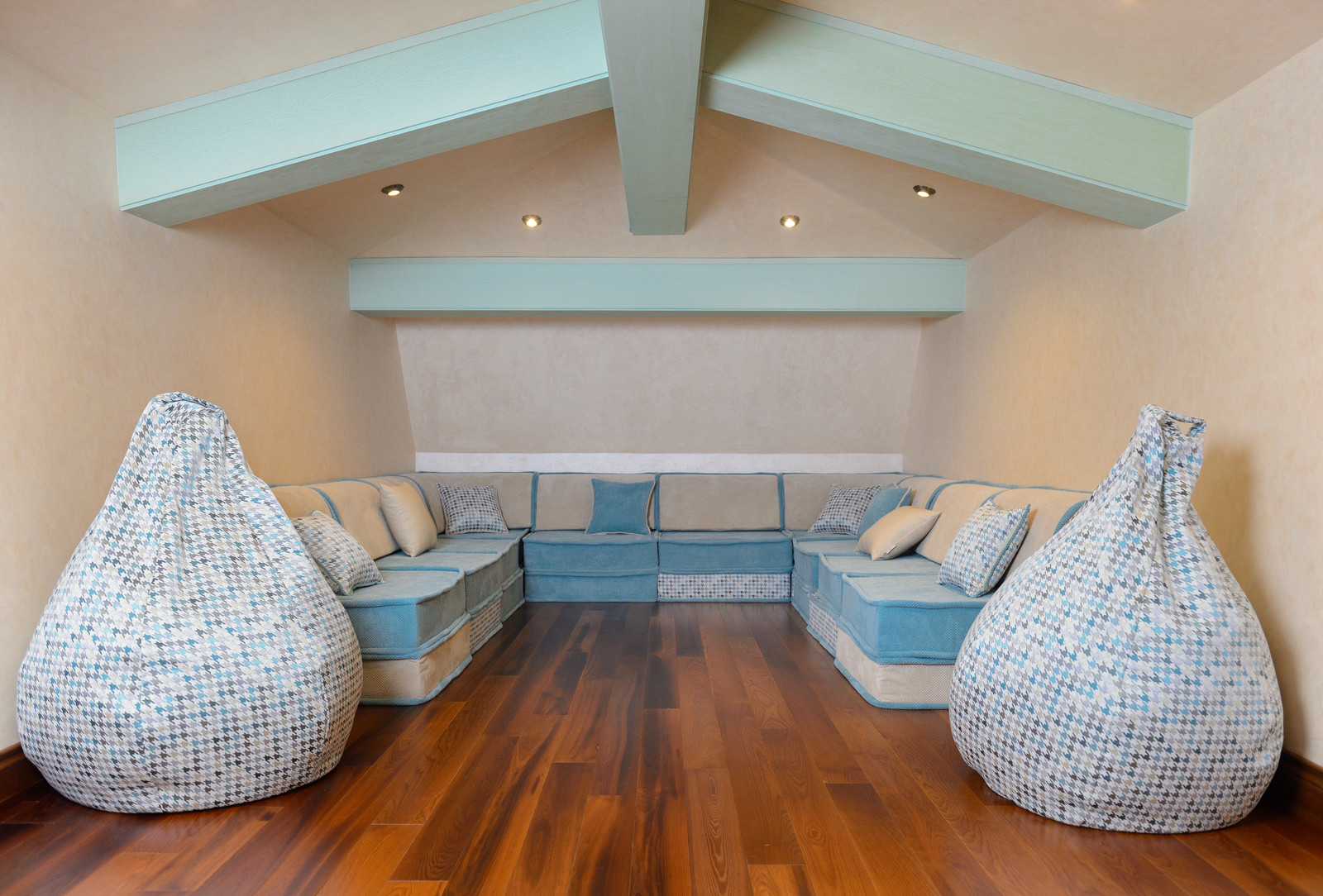 Анастасия Резник