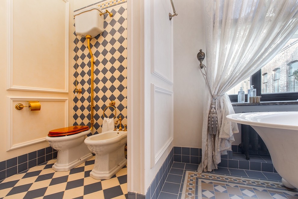 Продолжение истории.........