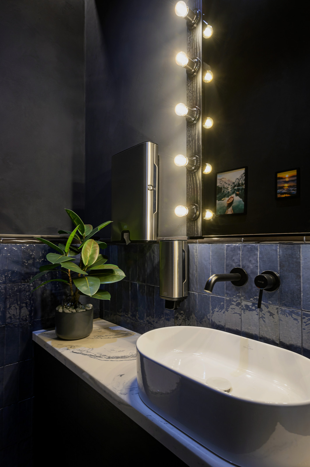 Озеленение ресторана Gravlaks (г. Светлогорск)