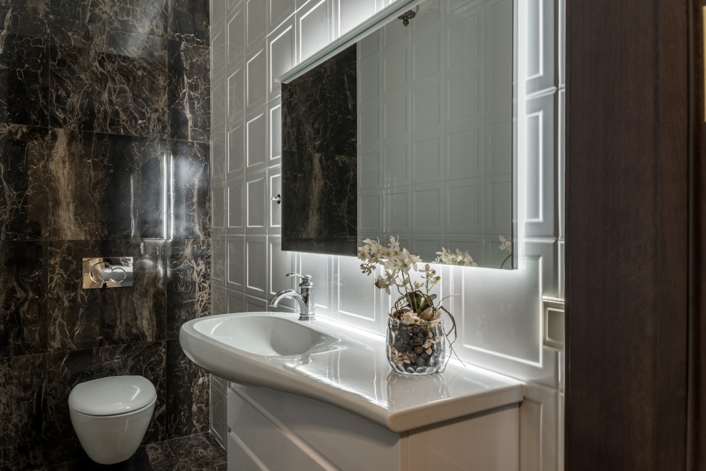 Обложка альбома: туалет