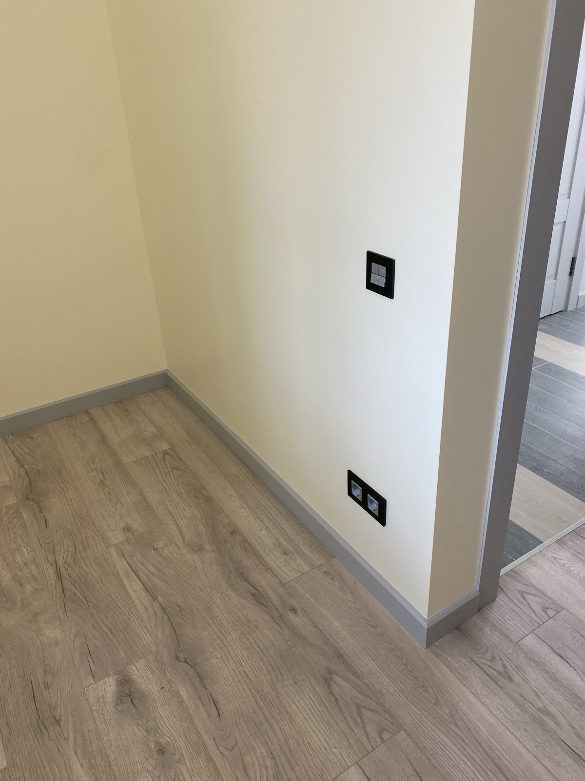 Дизайнерский ремонт салона красоты