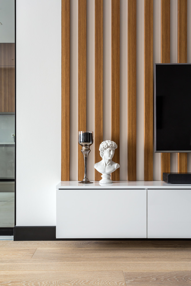 Просторная двухкомнатная квартира на Крестовском острове