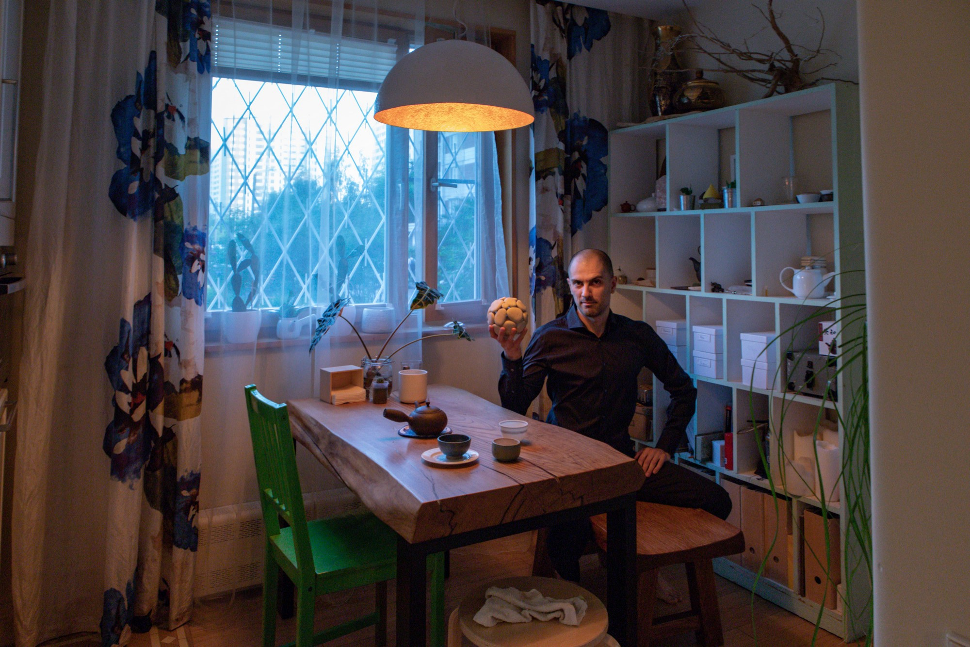 Спецпроект:  Портрет архитектора в черном