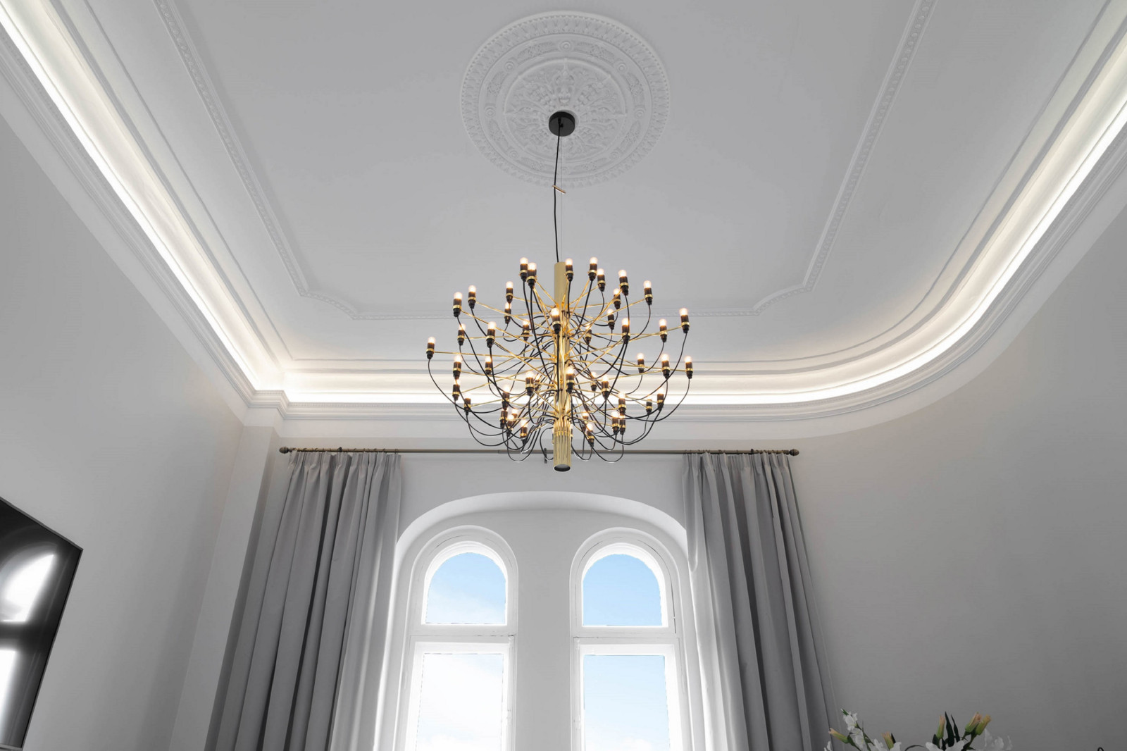 Квартира на набережной