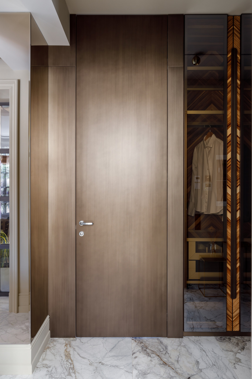 Мебель для мастер-спальни загородного дома