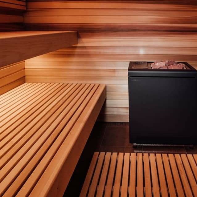 Сауна, стены канадский кедр, пологи липа