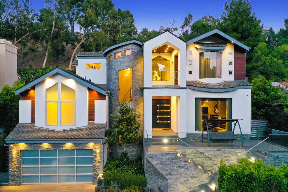 Беверли Хиллз - Лос Анджелес. Дом в современном стиле.