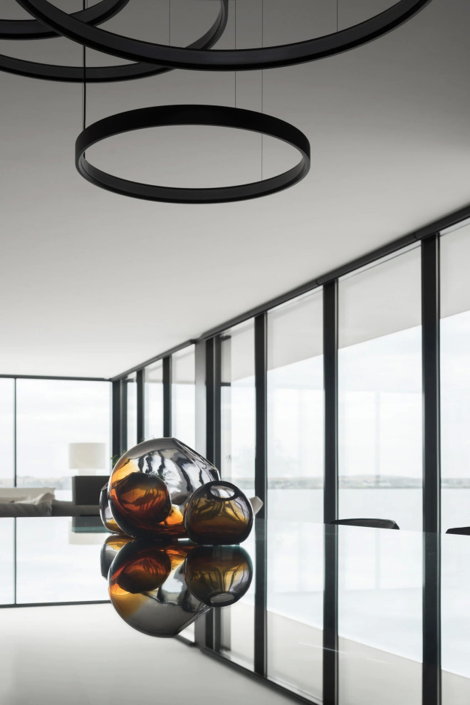 Вилла на берегу залива