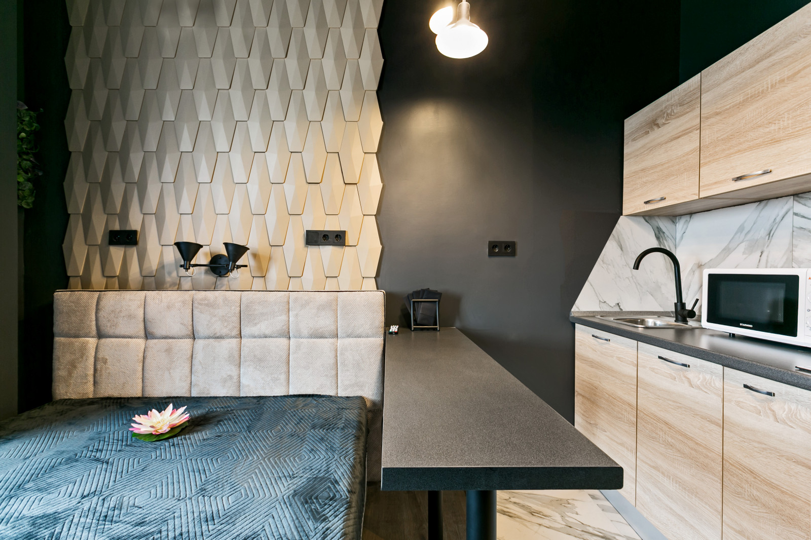 МИНИ Отели ЖК ОТРАЖЕНИЕ блэк